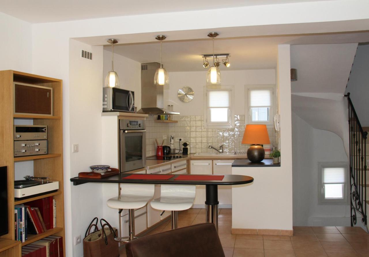 Agreable Maison De Ville Eyragues Ngoại thất bức ảnh