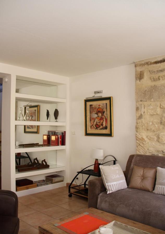 Agreable Maison De Ville Eyragues Ngoại thất bức ảnh