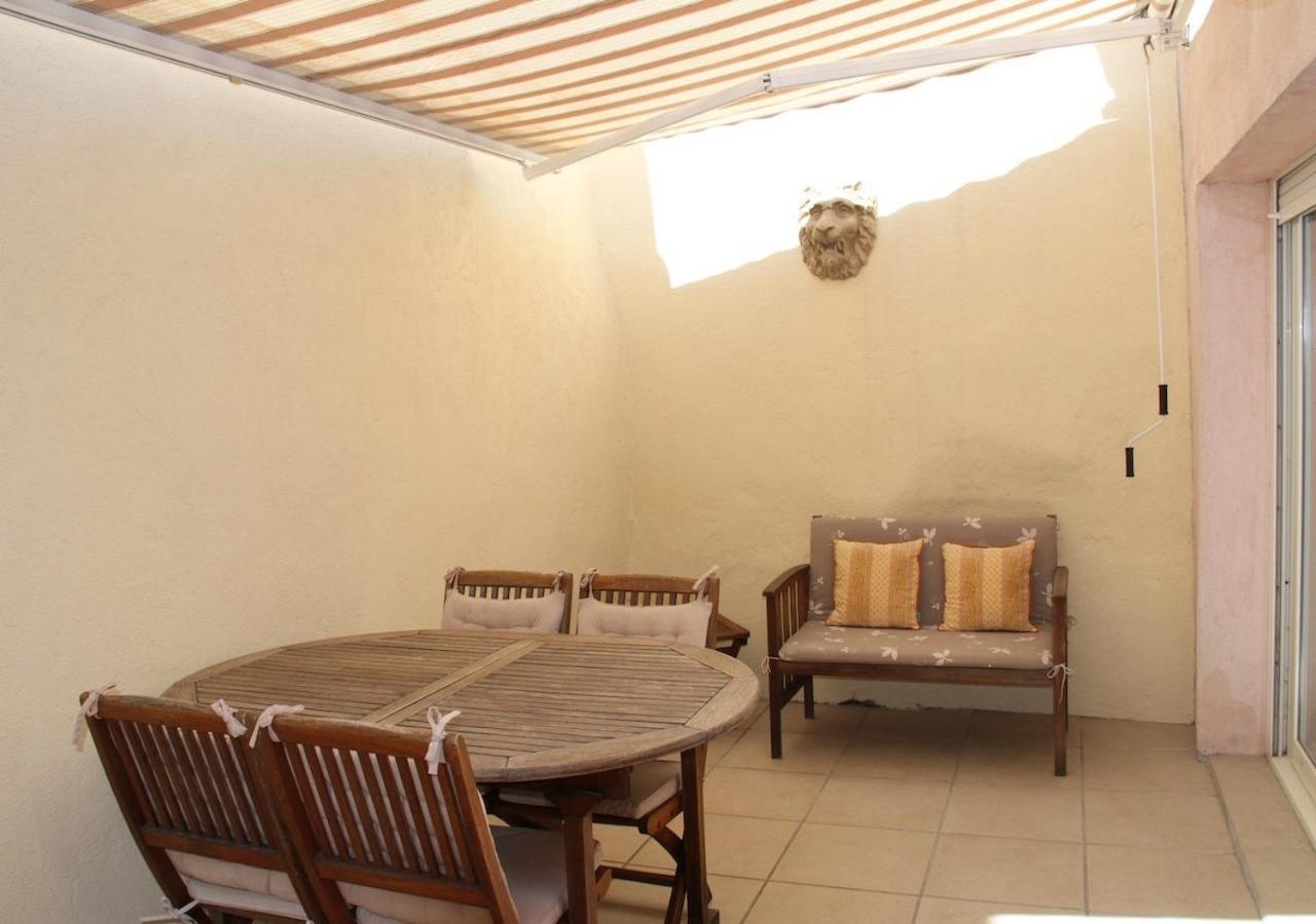 Agreable Maison De Ville Eyragues Ngoại thất bức ảnh