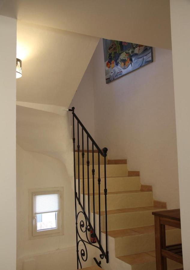 Agreable Maison De Ville Eyragues Ngoại thất bức ảnh